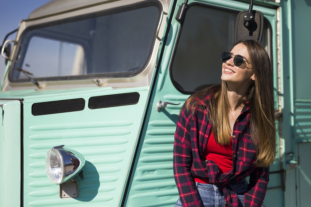 Devenir acteur du transport de groupe : Comment lancer son entreprise de location de minibus ?