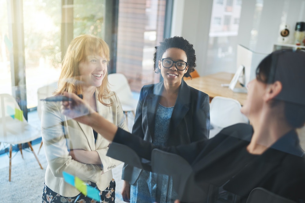 Portage salarial pour les auto-entrepreneurs: Explorer les défis et saisir les opportunités